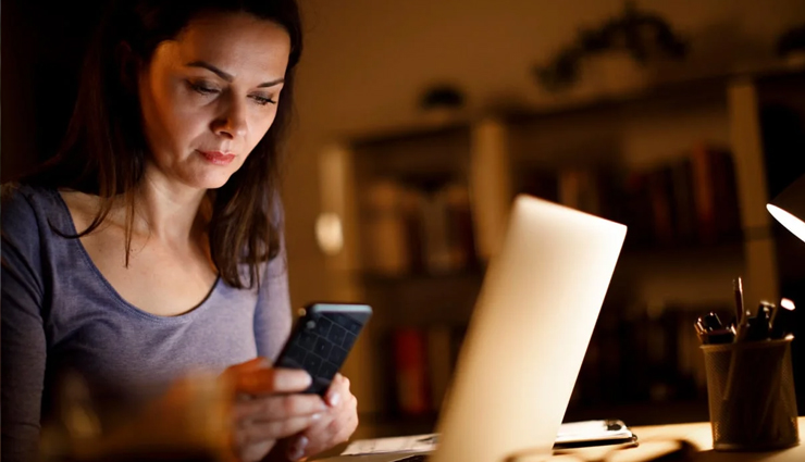 subtle signs,overeager people pleaser,people pleasing behavior,signs of people pleasing,overextending for approval,approval-seeking behavior,subtle people pleasing habits,identifying a people pleaser,overcoming people pleasing tendencies,setting healthy boundaries