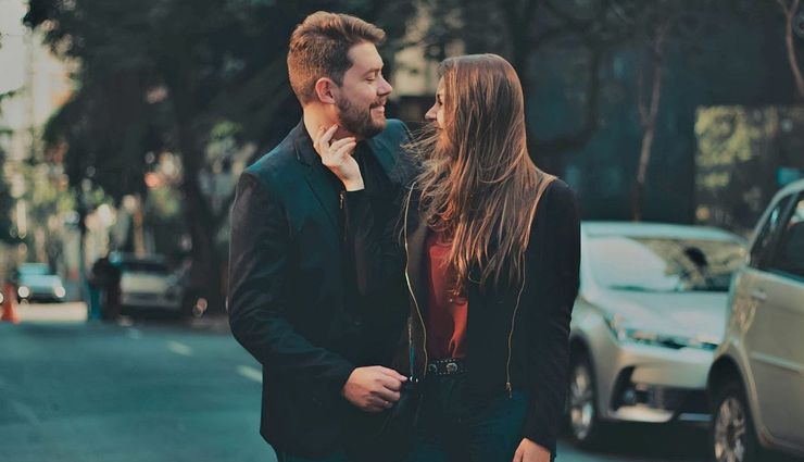 signs she is crazy about you,hints she likes you secretly,how to know if she is waiting for you to make a move,obvious signs she interested in you,indications she has a crush on you,subtle hints she crazy about you,signs she eager for you to ask her out,how to tell if she waiting for your approach,body language signs she attracted to you,signs she patiently waiting for your move,hints she wants you to make the first move,clear signals she into you,reading her signals of interest,when a girl is crazy about you,decoding her actions to know if she likes you