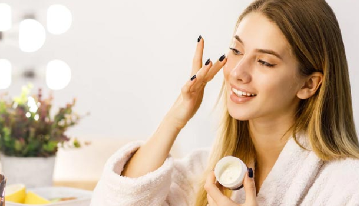 facial exfoliation benefits,exfoliating face routine,remove dead skin cells,unclogging pores exfoliation,enhance skincare product absorption,stimulate cell renewal skin,even skin tone exfoliation,prevent ingrown hairs face,improve makeup application,radiant skin exfoliation,smooth skin texture,anti-aging exfoliation benefits,clear complexion routine,hyperpigmentation treatment exfoliation,reduce acne breakouts,best exfoliators for face,natural exfoliation methods,collagen production stimulation,exfoliation for oily skin,gentle facial scrub benefits