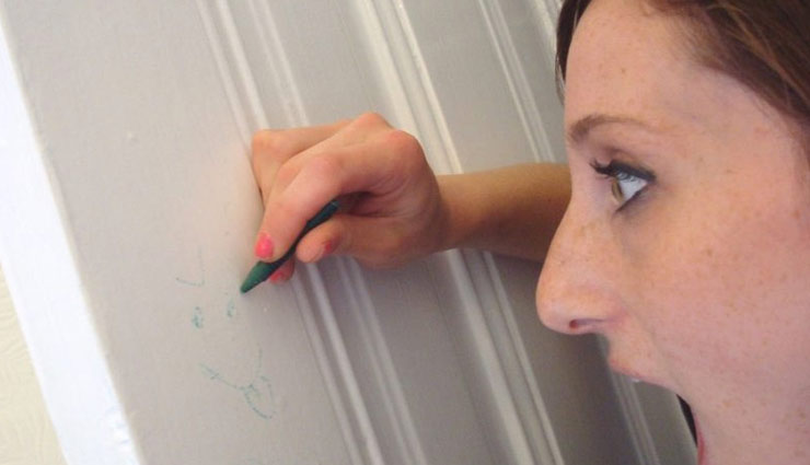 household,cleaning with toothpaste,home cleaning tips,toothpaste,wall cleaining tips