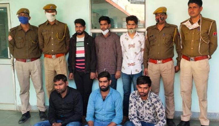 जयपुर : पुलिस ने किया रेलवे भर्ती प्रतियोगी परीक्षाओं में नकल कराने वाले गिरोह का पर्दाफाश, 6 गिरफ्तार
