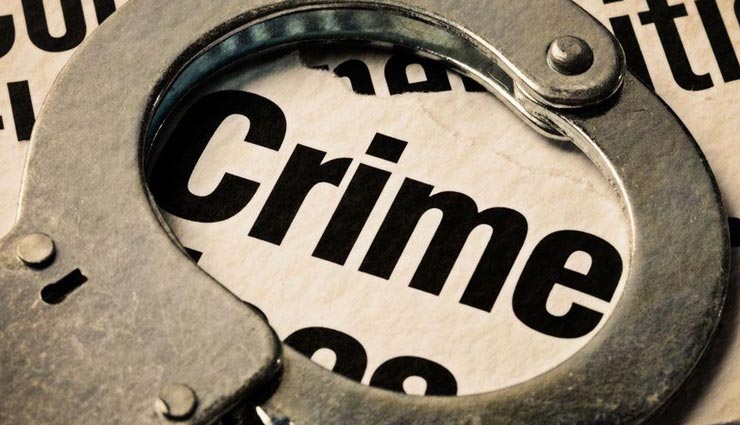 उत्तरप्रदेश : दादी-पोते के डबल मर्डर केस में चार हुए गिरफ्तार, हत्या में इस्तेमाल कुदाल बरामद