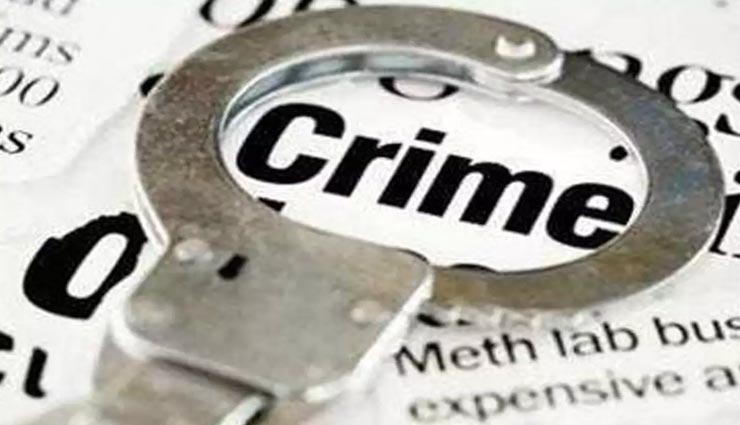 लखनऊ : बुर्का पहन ग्राहक बनकर दुकान में घुसा बदमाश, बंदूक के दम पर लूटे लाखों के गहने 