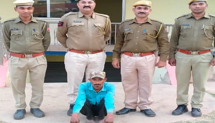 डूंगरपुर : पुलिस के हथ्ते चढ़ा कुल्हाड़ी से पत्नी की हत्या करने वाला पति, मोबाइल को लेकर हुई थी कहासुनी