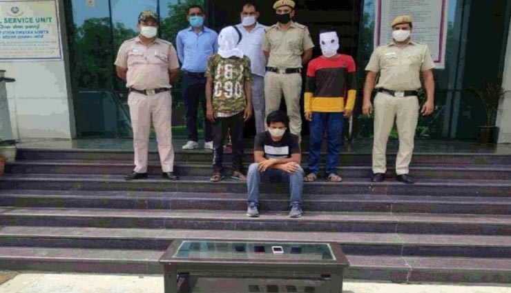 दिल्ली : काम मंदा चलने पर ऑनलाइन बेचने लगा झपटमारी के मोबाइल, शख्स पुलिस की गिरफ्त में आरोपी