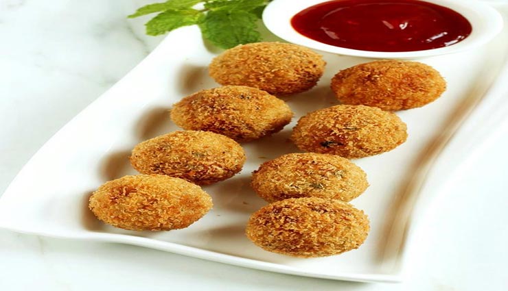 इस तरह बनाइये आलू के क्रिस्पी बॉल्स, स्नैक्स को मिलेगा नया रंग #Recipe
