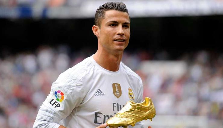 5 richest footballers in the world,celebrity footballers,cristiano ronaldo,lionel messi,neymar jr,zlatan ibrahimovic,kaka
