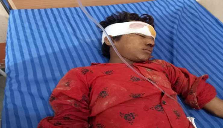 भरतपुर : पुलिस की गाड़ी का सायरन सुन शादी समारोह में मची भगदड़, दो बच्चे कुएं में गिरे, हालत गंभीर