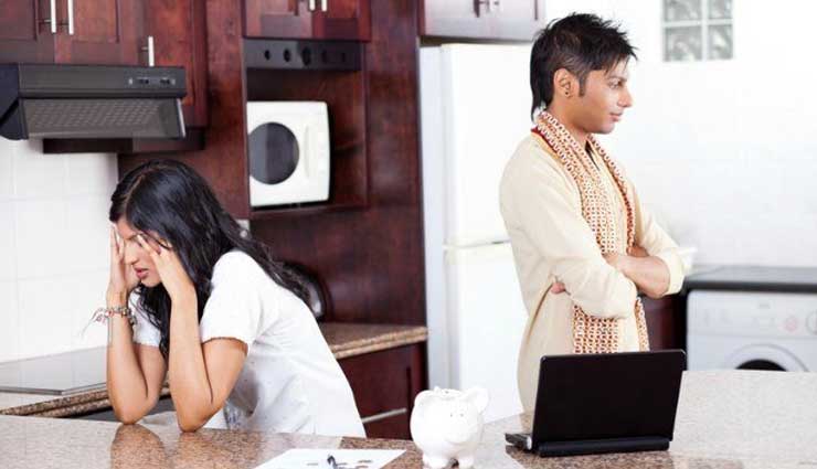 criticizing spouse,ways to deal with criticizing spouse,relationship tips,couple tips