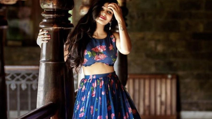 crop top is best for summer season,beauty tips,beauty hacks