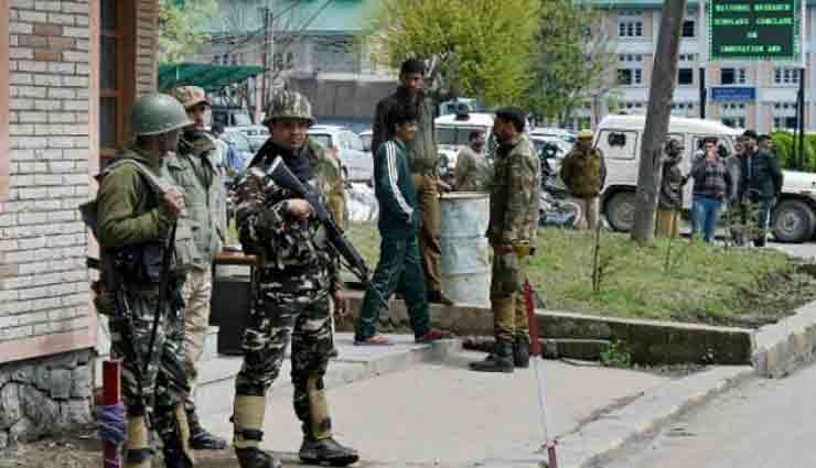 जम्मू-कश्मीर : फिदायीन हमला कर सकते हैं आतंकी, इंटरनेट सेवा पर रोक, अलर्ट जारी
