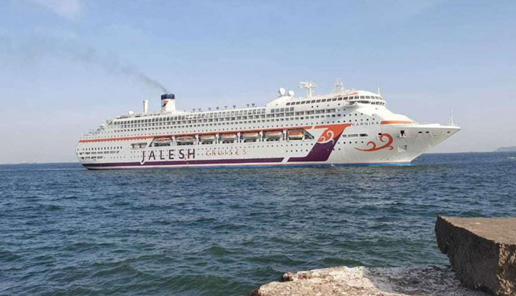 5 Most Luxurious Cruises of India