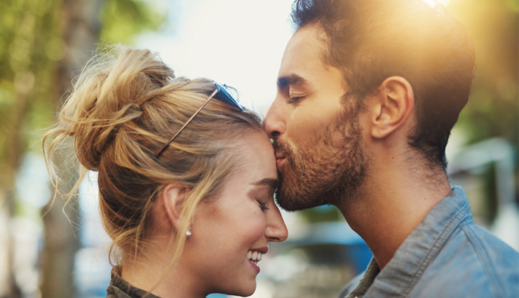 11 Interesting Topics You Can Talk To Your Crush About