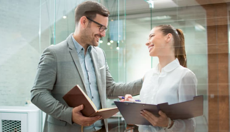 ways to flirt with your crush,flirting tips,relationship tips,couple tips