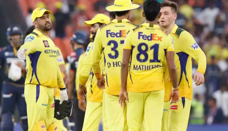 RR vs CSK: चेन्नई की टीम दिखेगी नई शक्ल में, पहले मैच में कई खिलाड़ियों को मिल सकता है डेब्यू का मौका