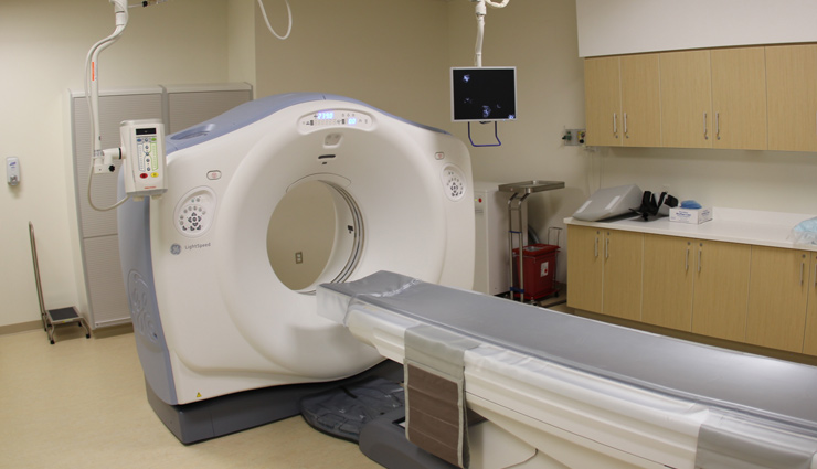 आगरा में CT Scan के दौरान 3 साल के बच्चे की मौत,  डॉक्टर और कर्मचारी के खिलाफ मामला दर्ज
