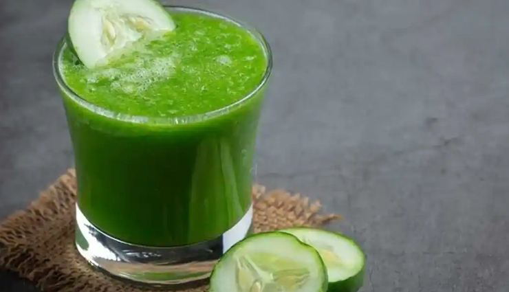 cucumber juice benefits,health benefits of cucumber juice,detoxifying cucumber juice,cucumber juice for skin,cucumber juice for digestion,cucumber juice for hydration,cucumber juice vitamins,cucumber juice nutrition,cucumber juice wellness,natural health drinks,refreshing cucumber juice