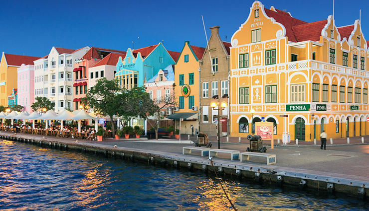 beautiful tropical island,best tropical island,the seychelles,the maldives,ko lipe,bali and the gili islands,fiji,tahiti,big island hawaii,the cook islands,curacao,the perhentian islands,travel,holidays,travel guide,travel tips