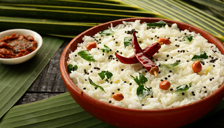 अपने भोजन को देना चाहते हैं साउथ इंडियन टच, ट्राई करें कर्ड राइस #Recipe 