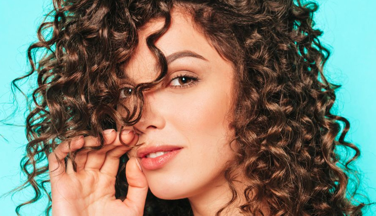 10 Effective Tips To Care for Curly Hair