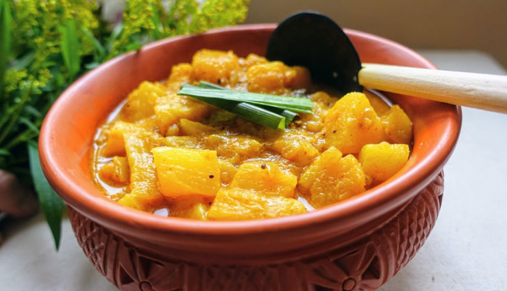 types of curries,curries of sri lanka,sri lankan curries,food of sri lanka,sri lanka,sri lankan chicken curry,fish curry,jackfruit curry,dhal curry,beetroot curry