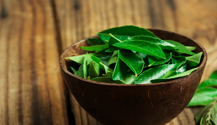 curry leaves benefits,kadi patta for skin,curry leaves for hair,curry leaves for acne,curry leaves for hair growth,natural remedies for hair,curry leaves for premature greying,curry leaves for dandruff,skin benefits of curry leaves,beauty benefits of curry leaves,hair care with curry leaves,ayurvedic remedies for skin,natural skincare ingredients,curry leaves for healthy hair,benefits of curry leaves for skin and hair,antioxidant-rich curry leaves