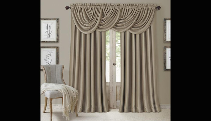 घर की सुंदरता बढाने में मददगार है परदे, इनकी देखभाल के लिए आजमाए ये टिप्स 