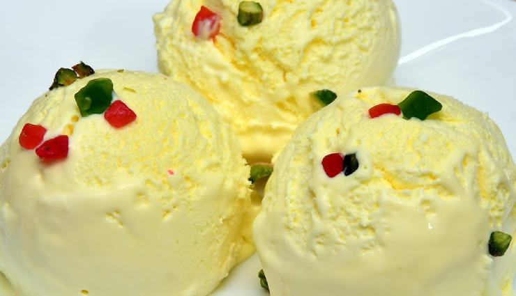 घर पर बनी कस्टर्ड आइसक्रीम देती है सबको मात, इसका स्वाद सबको कर देता है सम्मोहित #Recipe 