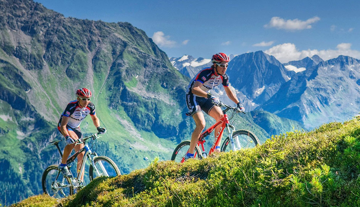 5 Best Trails for Cycling Tour in Indian Himalayas