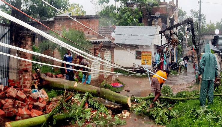 amphan cyclone,live update,west bengal,odisha,casualties,rescue operations,coronavirus,lockdown,news,cyclone news ,अम्फान तूफान