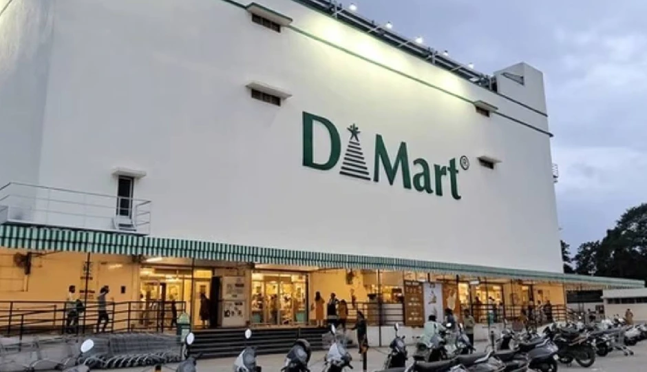 डी-मार्ट में करोड़ों की बारकोड ठगी का भंडाफोड़, स्टोर कर्मचारी हिरासत में — इन्वेंट्री चेक में हुआ खुलासा