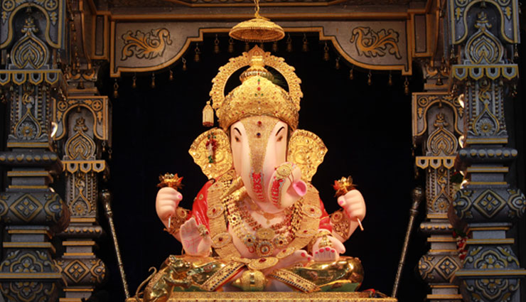 Ganesh Chaturthi 2018- 5 Things You Did Not Know About Dagdusheth Halwai Ganpati Temple