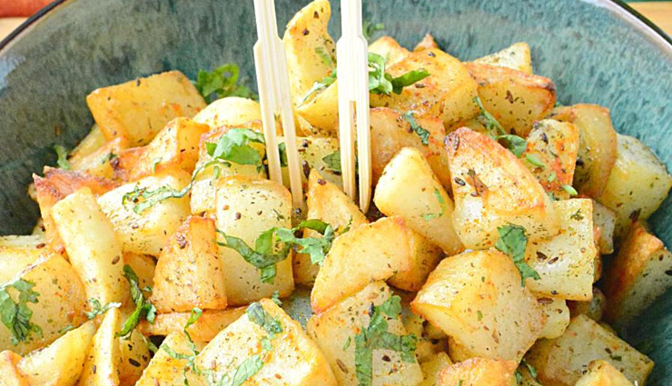 Recipe- Street Style Dahi Aloo Chaat