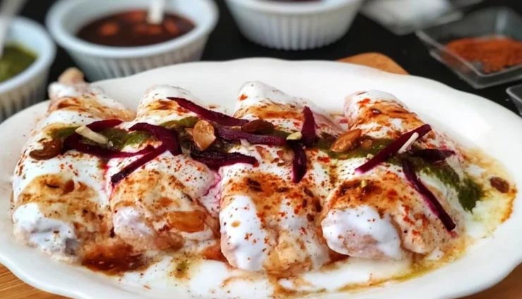 मिनटों में तैयार होगी 'दही की गुजिया', घर पर ही बनाए आसानी से #Recipe