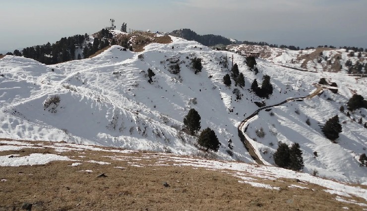 dalhousie travel guide,dalhousie hill station,dalhousie attractions,dalhousie tourism,himachal pradesh hills,best places to visit in dalhousie,dalhousie sightseeing,dalhousie travel tips,dalhousie nature spots,dalhousie vacation spots,dalhousie travel planning