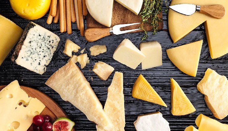 bloating after eating,how to prevent bloating,stomach gas and bloating,causes of abdominal bloating,remedies for bloating,digestive health tips,bloating and flatulence,bloated stomach relief,post-meal discomfort,foods that cause bloating,gas buildup in stomach,how to avoid bloating