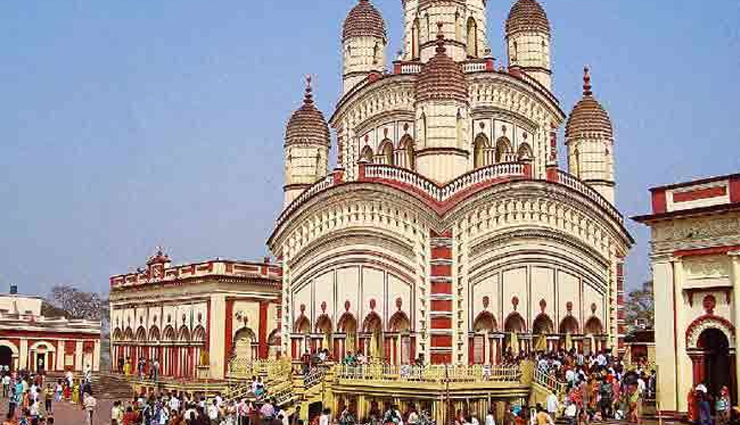 famous temples of durga maa,holidays,travel