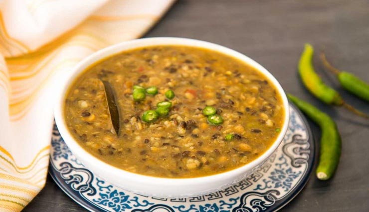 इस तरह बनाए ढाबा स्टाइल 'दाल बंजारा', देती हैं कमाल का स्वाद #Recipe