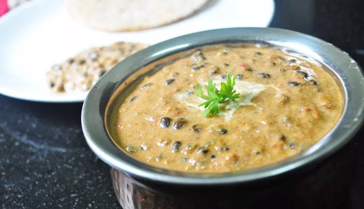 भोजन को स्पेशल बनाती है 'दाल पख्तुनी', बनाए घर पर बड़ी आसानी से #Recipe
