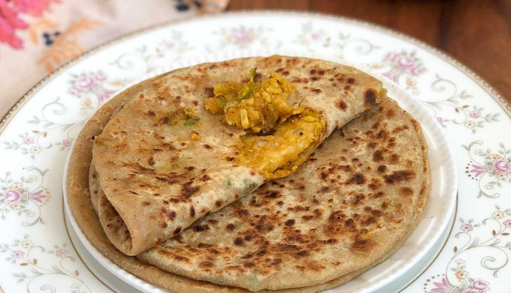 Recipe- Perfect for Breakfast Leftover Dal Paratha