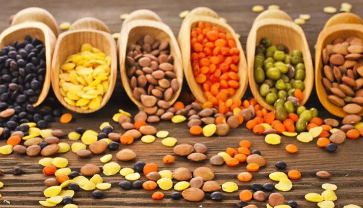 आर्थिक तंगी के साथ कई परेशानियों का अंत करेगी चने की दाल, जानें उपाय
