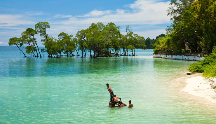 travel,travel guide,places to visit in october,travel tips,holidays