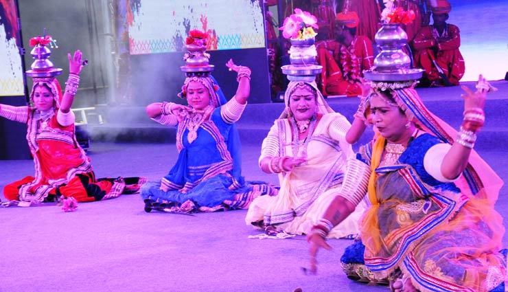 राजपथ पर बिखरी राजस्थानी नृत्य एवं संगीत की सरिता, देखे तस्वीरे