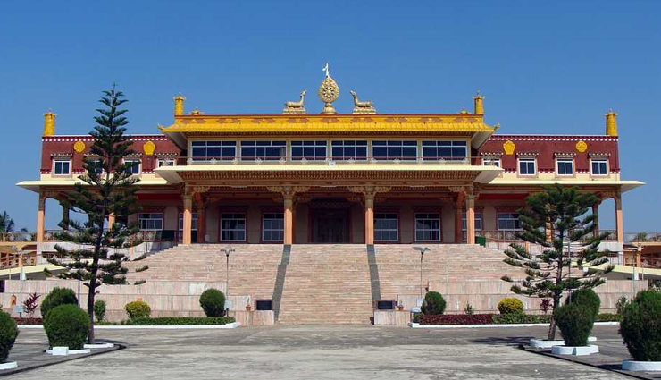 dandeli,adventure sports destinations in dandeli,dandelappa temple,kali river,white water rafting,ganeshgudi,birdwatchers paradise,supa dam,kali river,syntheri rocks,hidden jewel,kavala caves,shivalingam