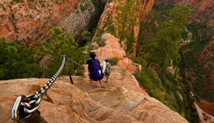 the maze,utah,drakensberg traverse,south africa,angels landing,el caminito del ray,spain,mount huashan,china,dangerous hiking trails in the world,hiking trails