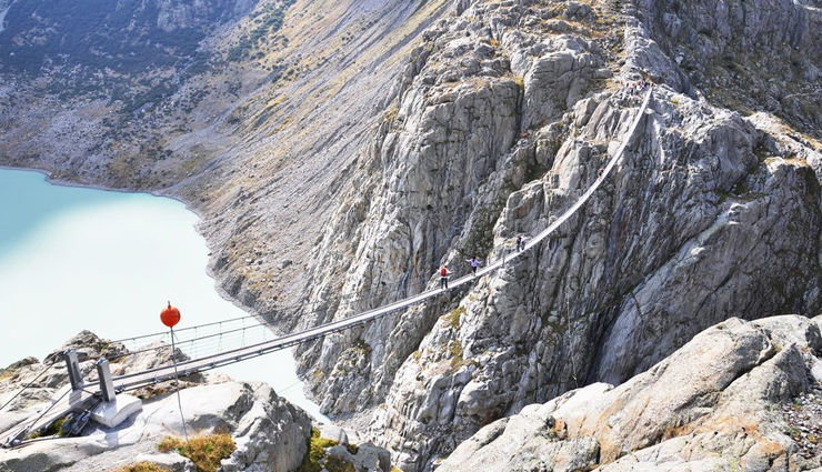 5 Holiday Destinations That Might Cost You Your Life