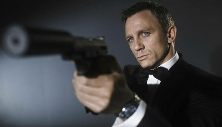 ऑस्कर विजेता करेगा जेम्स बॉण्ड सीरीज की 25वीं फिल्म