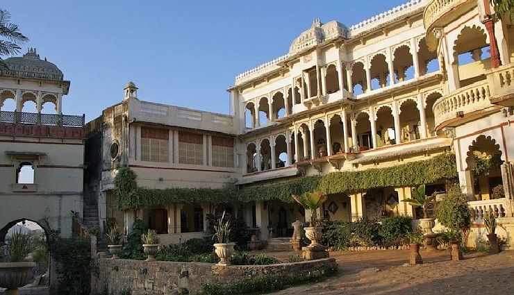 jamnagar tourist attractions,shri bala hanuman sankirtan temple,ranmal lake park,baps shri swaminarayan mandir,lakhota palace and museum,pratap vilas palace,darbar gadh,khijadiya bird sanctuary,trimandir,jamnagar sightseeing,jamnagar places to visit,things to do in jamnagar,top tourist spots in jamnagar,jamnagar travel guide,best attractions in jamnagar,sightseeing in jamnagar,jamnagar landmarks,famous places in jamnagar,jamnagar historical sites,tourist destinations in jamnagar