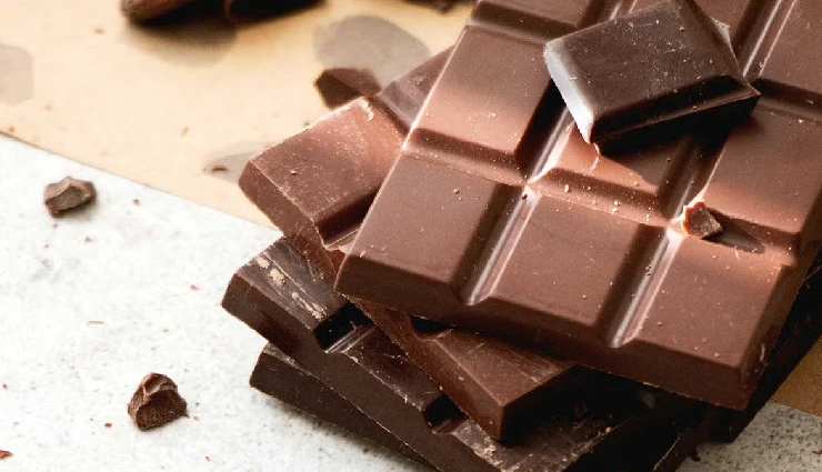 diet during periods,foods for menstrual cramps,period pain relief diet,what to eat during menstruation,irregular periods diet,menstrual health tips,natural remedies for periods,foods to avoid during period