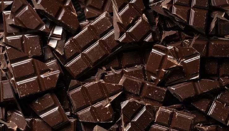 रूठे को मनाना हो या फिर प्यार जताना हो तो डार्क चॉकलेट करें गिफ्ट, घर में ऐसे बनाएं #Recipe